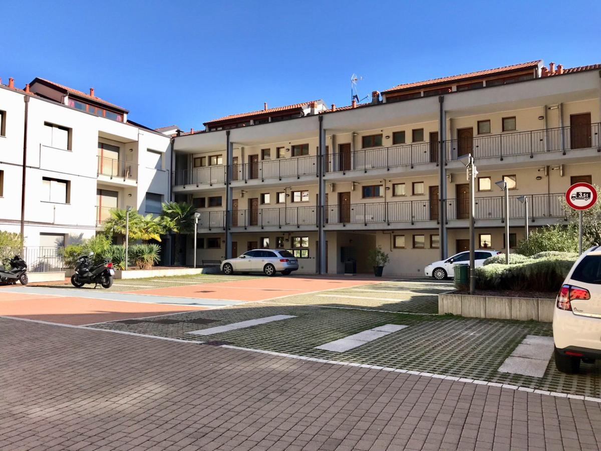 7 Lake Sweet Home San Siro  Extérieur photo